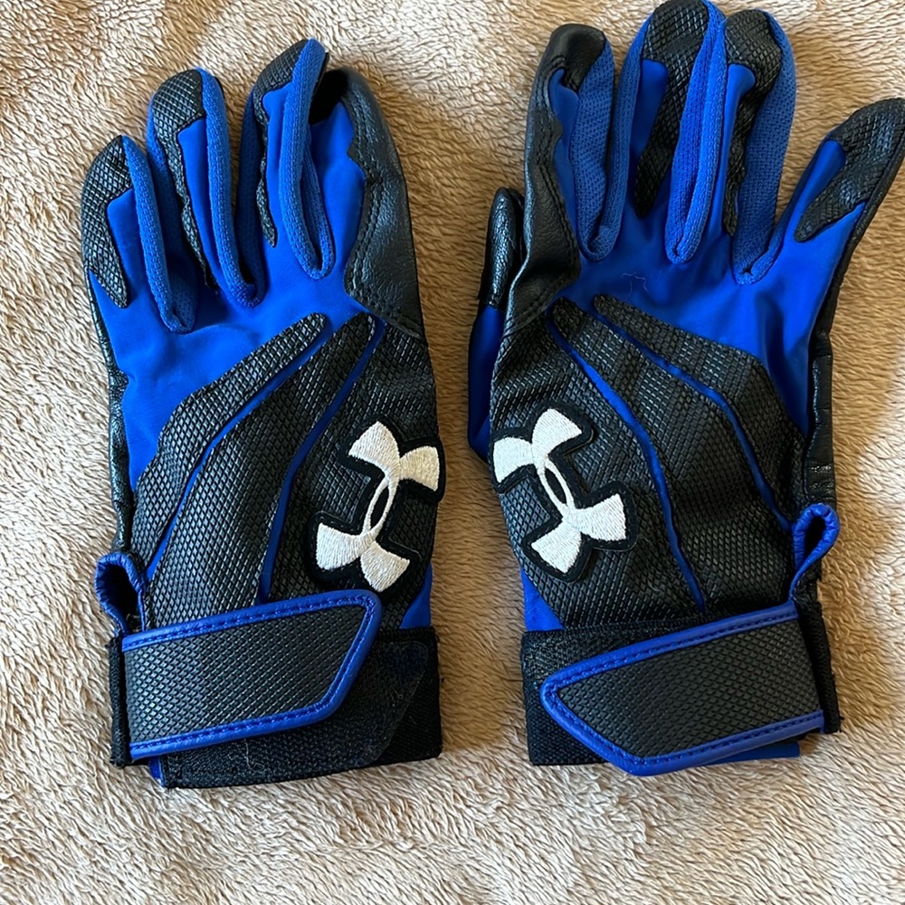 Under Armour Blue and Black Sports Batting Gloves Youth Size M